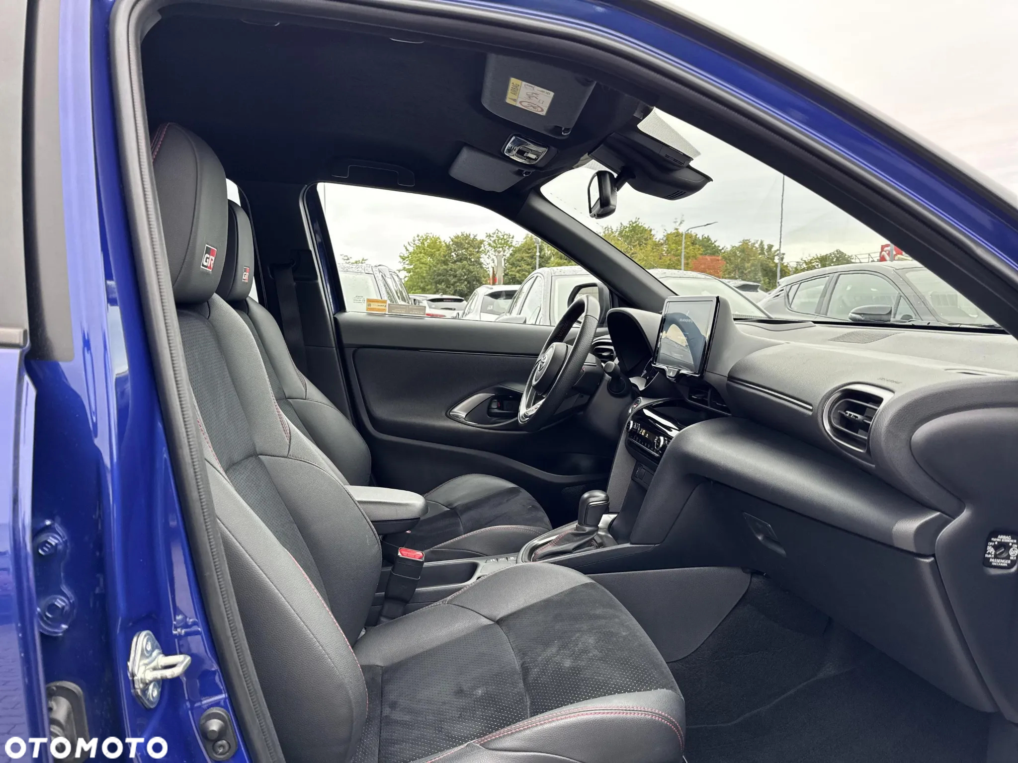 Toyota Yaris Cross Hybrid 1.5 GR Sport - 16