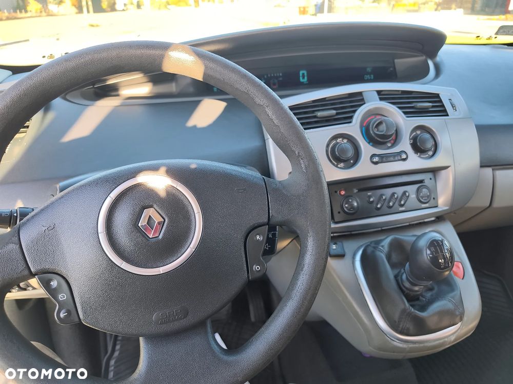 Renault Scenic - 9