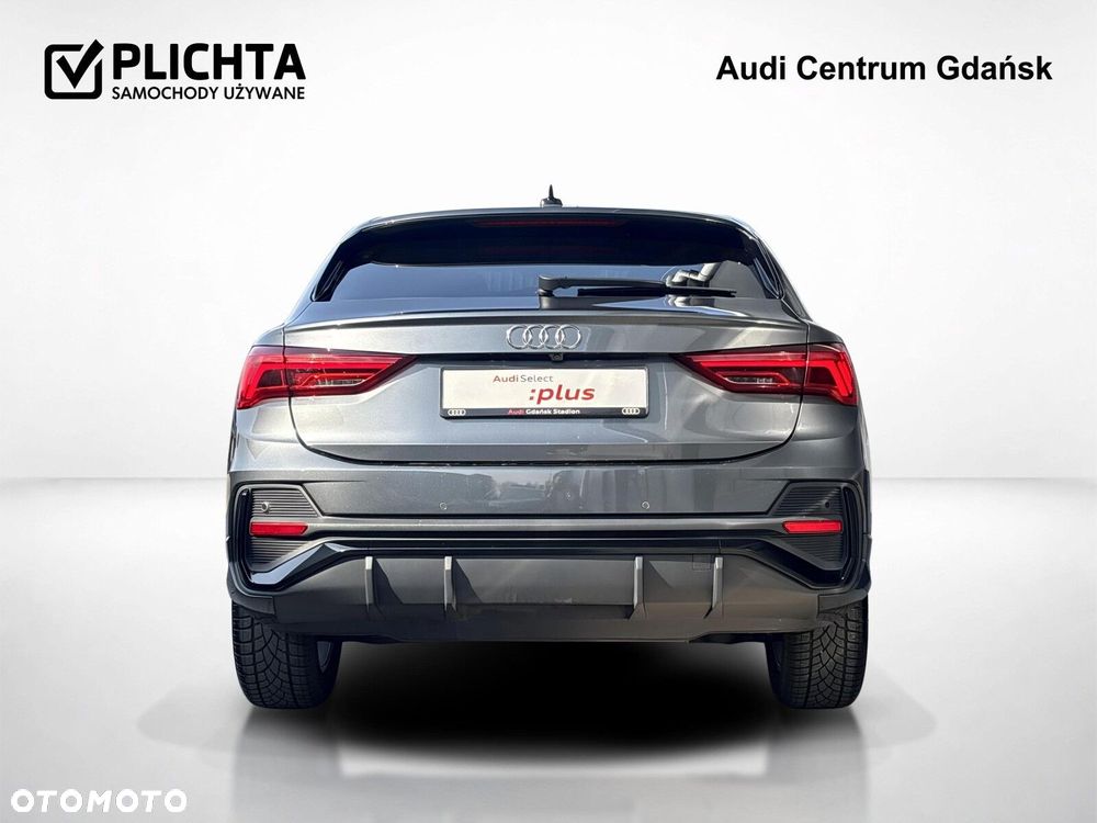 Audi Q3 Sportback - 4