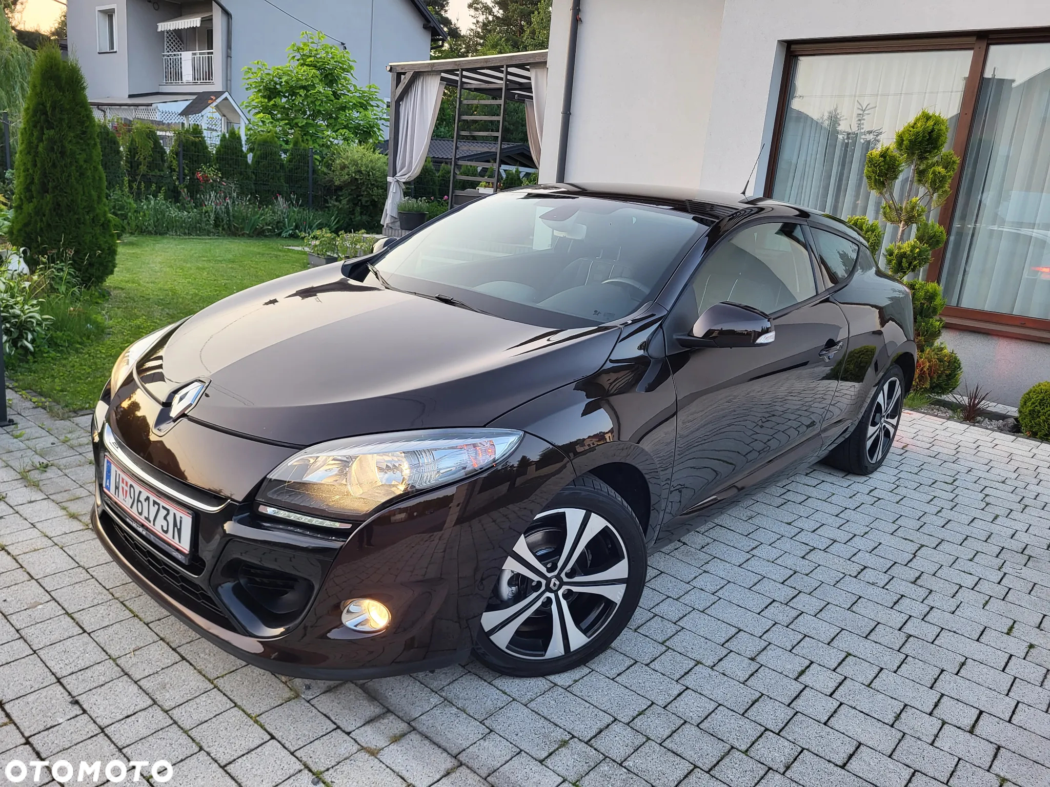 Renault Megane Grandtour ENERGY TCe 115 Start & Stop Bose Edition - 25