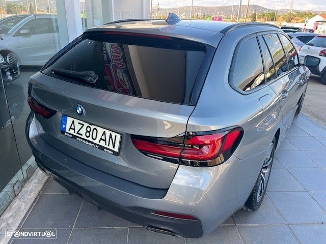 BMW 530 e Pack Desportivo M - 24