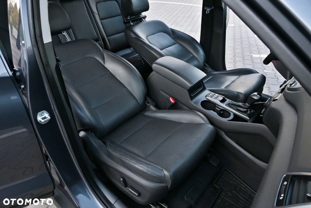 Hyundai Tucson 2.0 CRDI Premium 4WD - 35