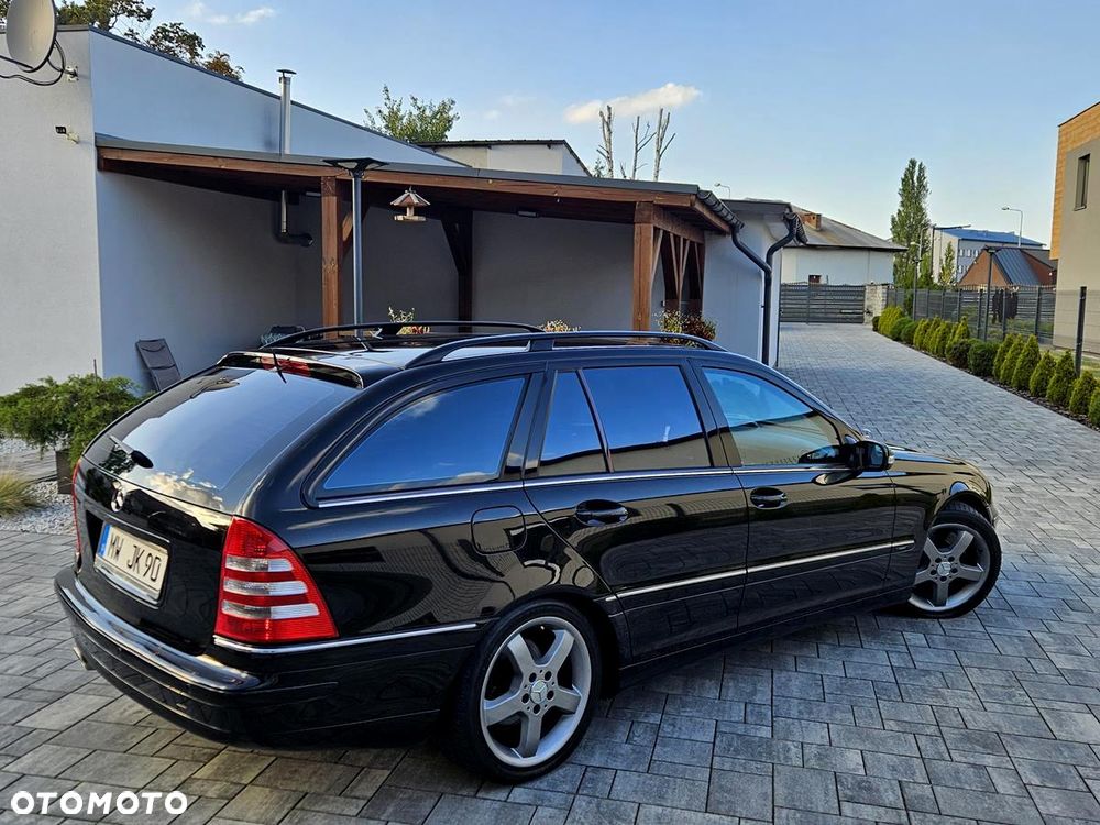 Mercedes-Benz Klasa C 300 7G-TRONIC Avantgarde - 11