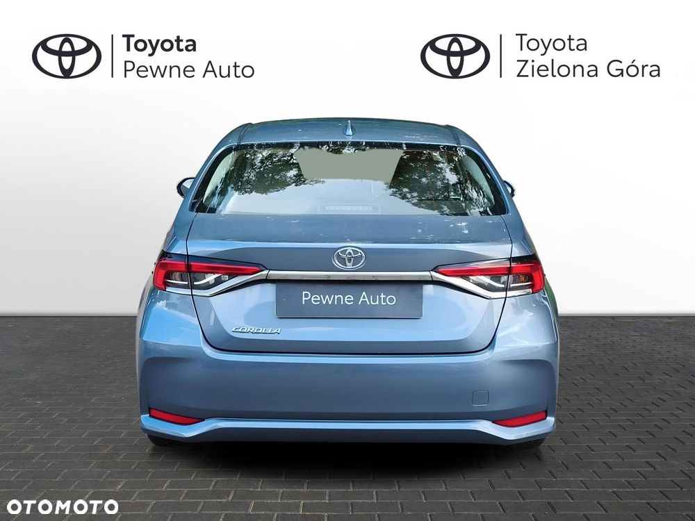 Toyota Corolla - 4