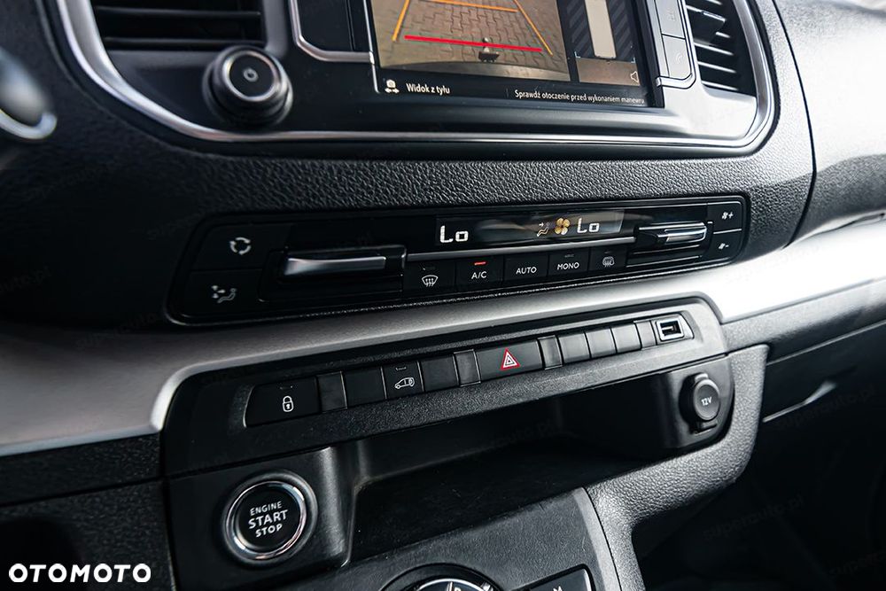 Opel Vivaro Extra Long L2H1 AT 2.0 177KM - 24