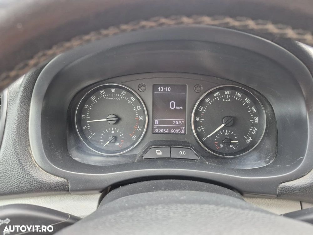 Skoda Roomster 1.6 TDI Elegance - 10