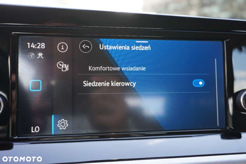 Volkswagen Golf - 17