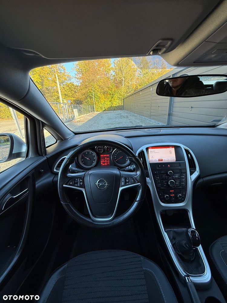 Opel Astra 1.6 CDTI DPF ecoFLEX Sports TourerStart/Stop Exklusiv - 24