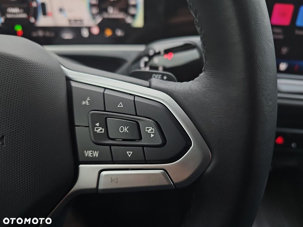 Volkswagen Passat - 22