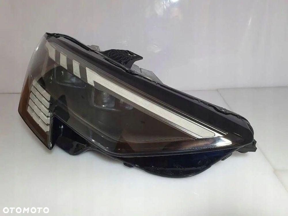 AUDI A3 8Y 2023r REFLEKTOR FULL LED MATRIX LEWY ORYGINAŁ 8Y0941036G - 8