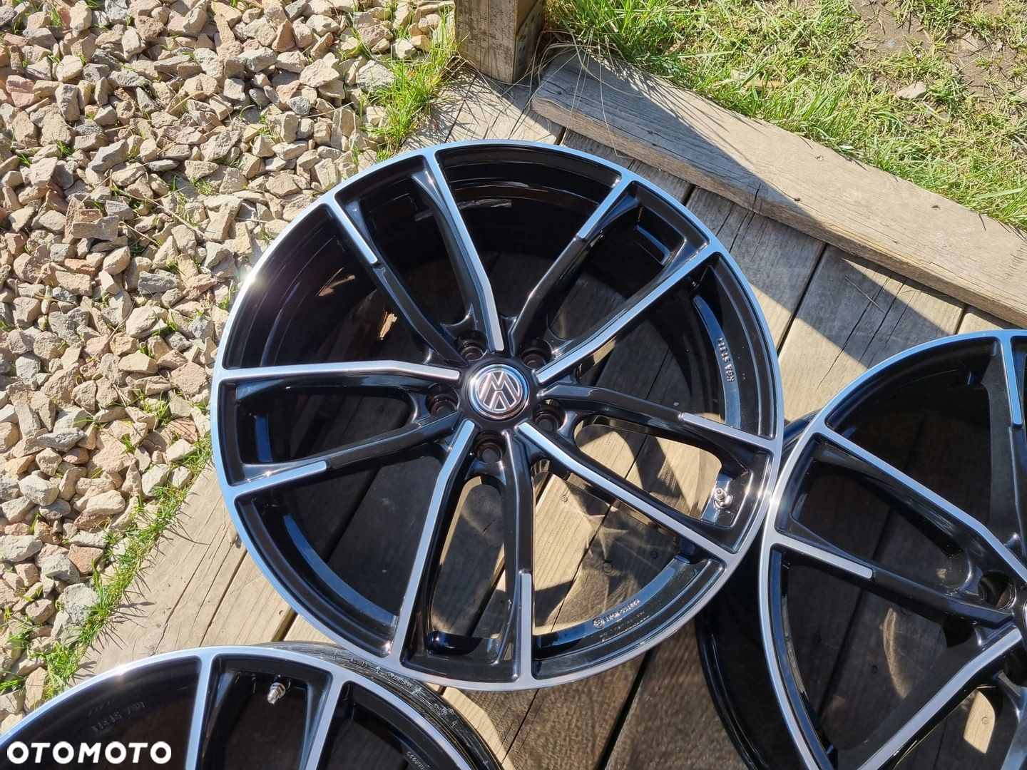 AUDI Q7,ETRON,Q5 II,SQ5,A6,A7,VW TOUAREC III alu 8X20 ET41 5X112 super stan - 8