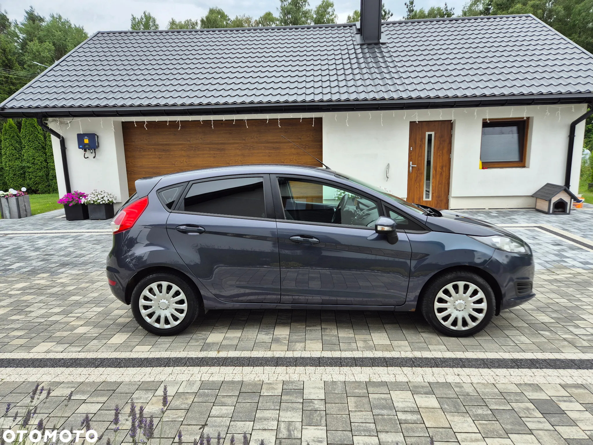 Ford Fiesta 1.5 TDCi Ambiente - 8