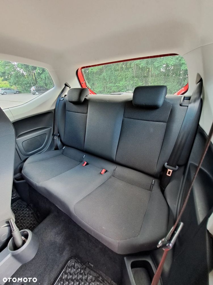 Volkswagen up! 1.0 Take - 10
