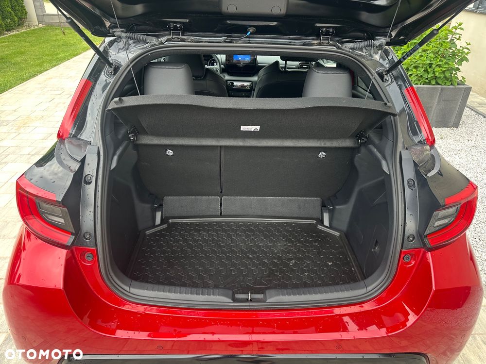 Toyota Yaris Hybrid 1.5 Selection Style - 23