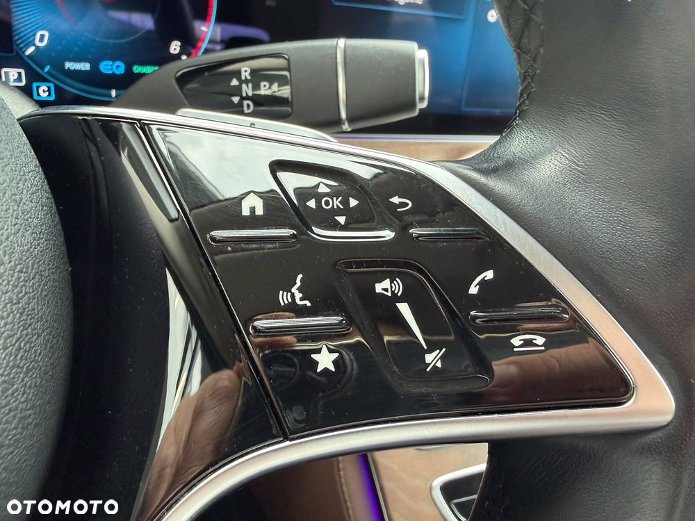 Mercedes-Benz Klasa E 220 d 4-Matic Exclusive - 28