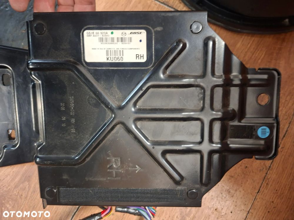 Wzmacniacz BOSE MAZDA 6 GH - 6