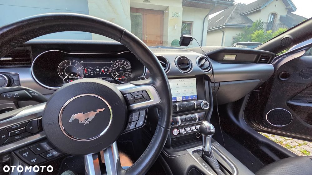 Ford Mustang 5.0 V8 GT - 19