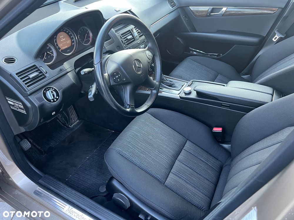 Mercedes-Benz Klasa C - 8