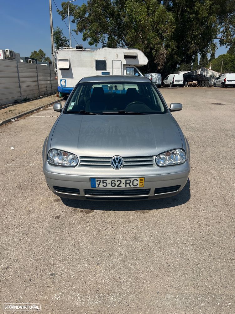 VW Golf - 3