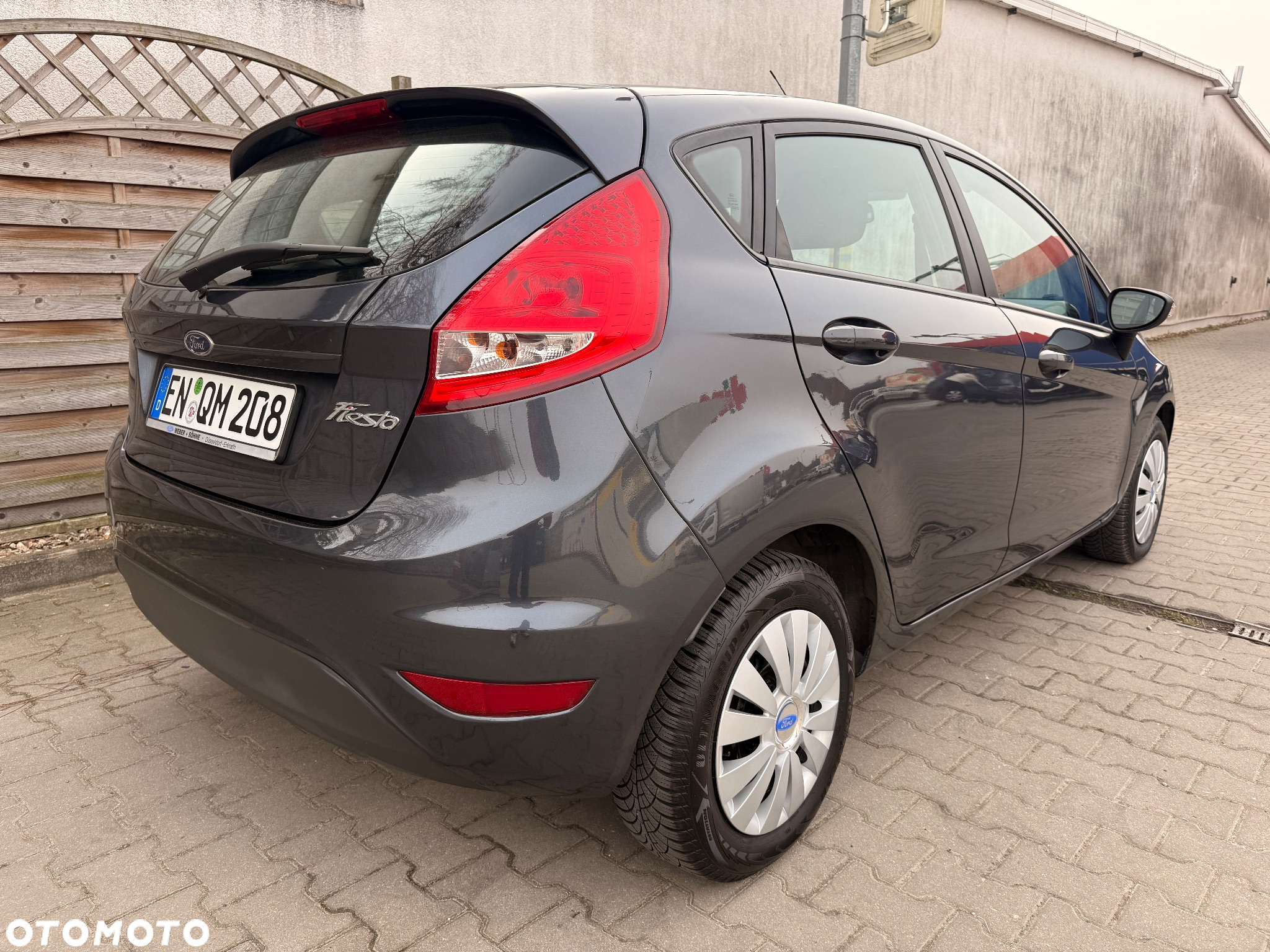 Ford Fiesta 1.25 Platinium X - 23