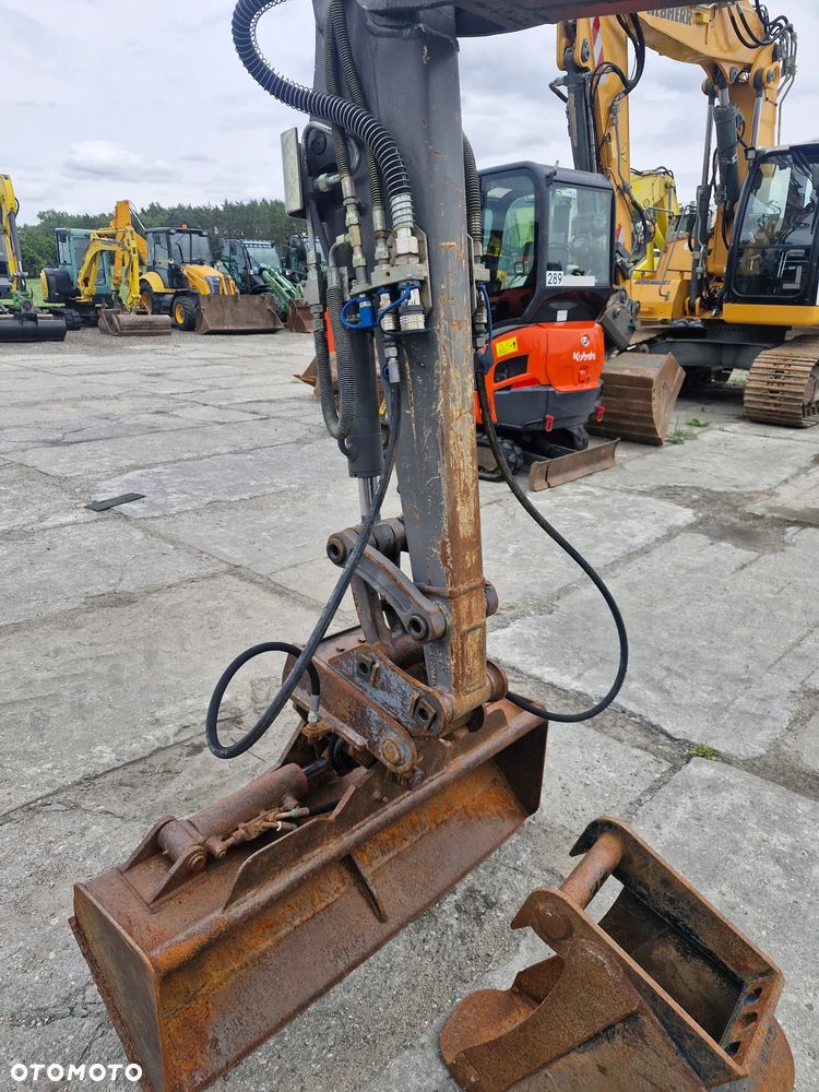 Volvo EC30 - 5