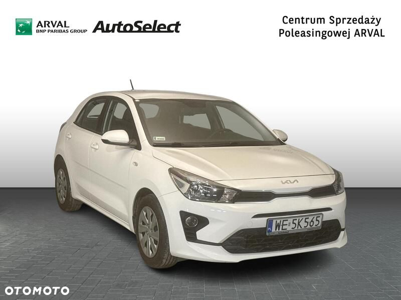 Kia Rio - 8