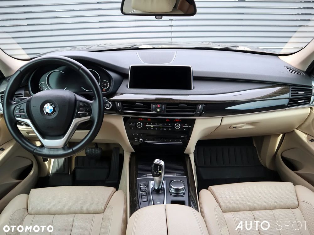 BMW X5 xDrive25d - 18