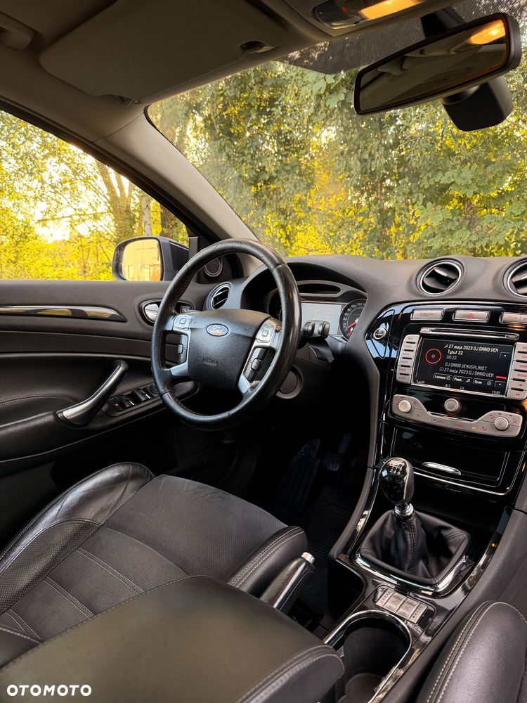 Ford Mondeo 2.0 TDCi Titanium - 20