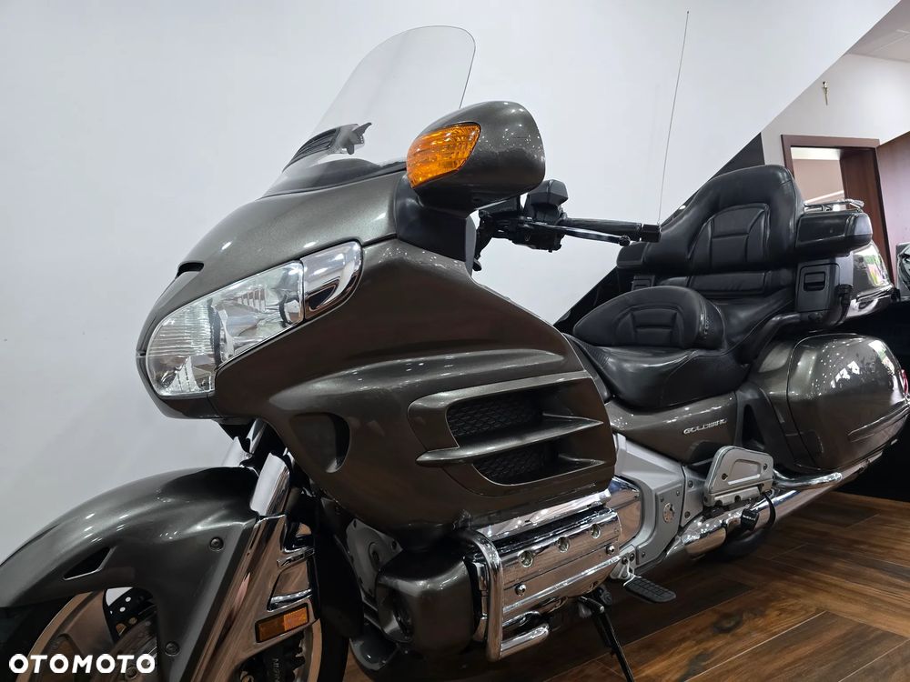 Honda GL - 7