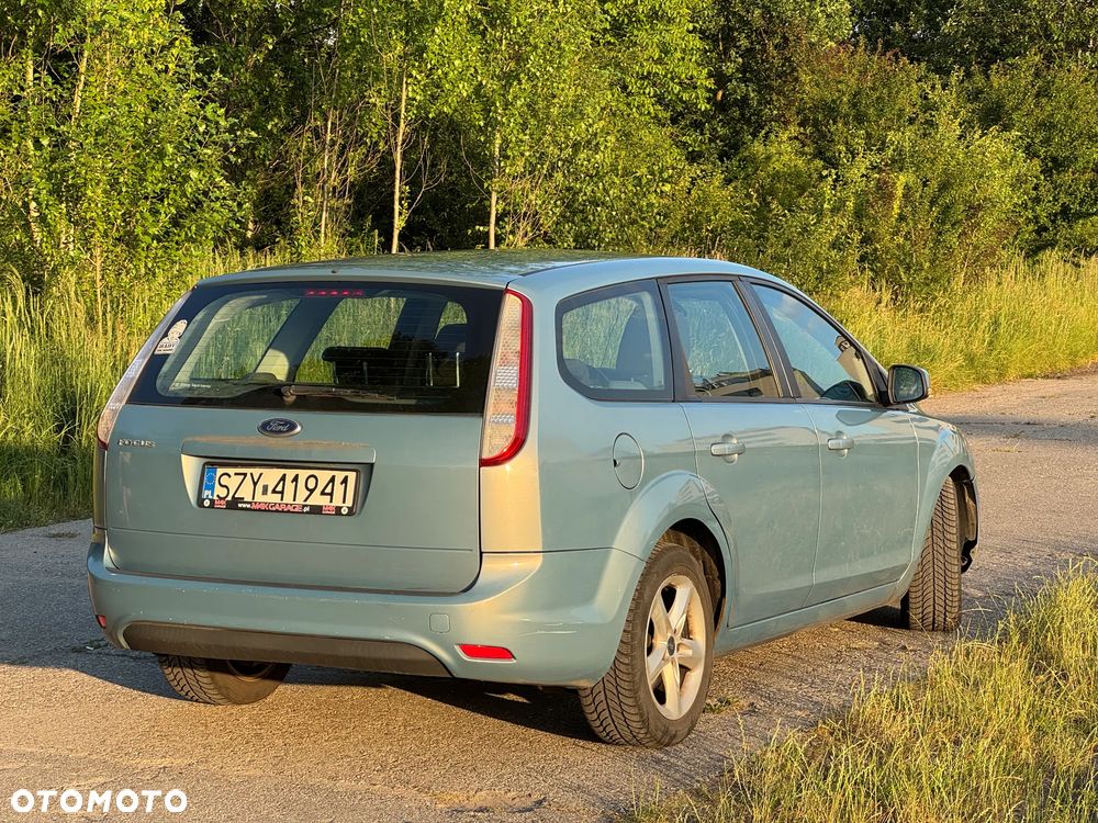 Ford Focus 1.8 TDCi Trend - 4