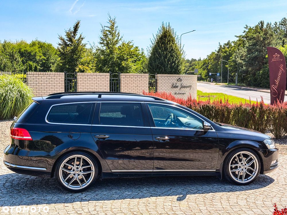 Volkswagen Passat 1.4 TSI BlueMotion Technology R-Line - 19