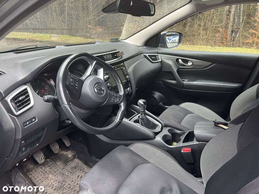 Nissan Qashqai 1.3 DIG-T N-Connecta - 14