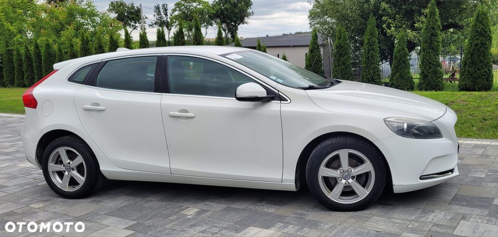 Volvo V40 - 10