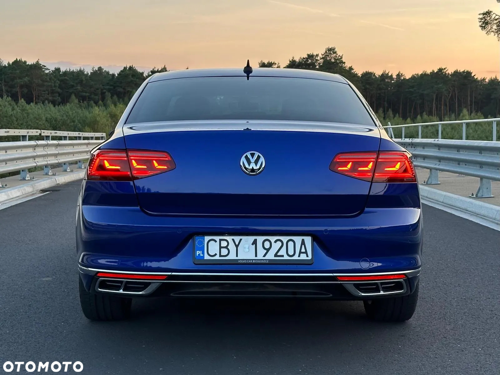 Volkswagen Passat 2.0 TDI BMT Highline DSG - 18