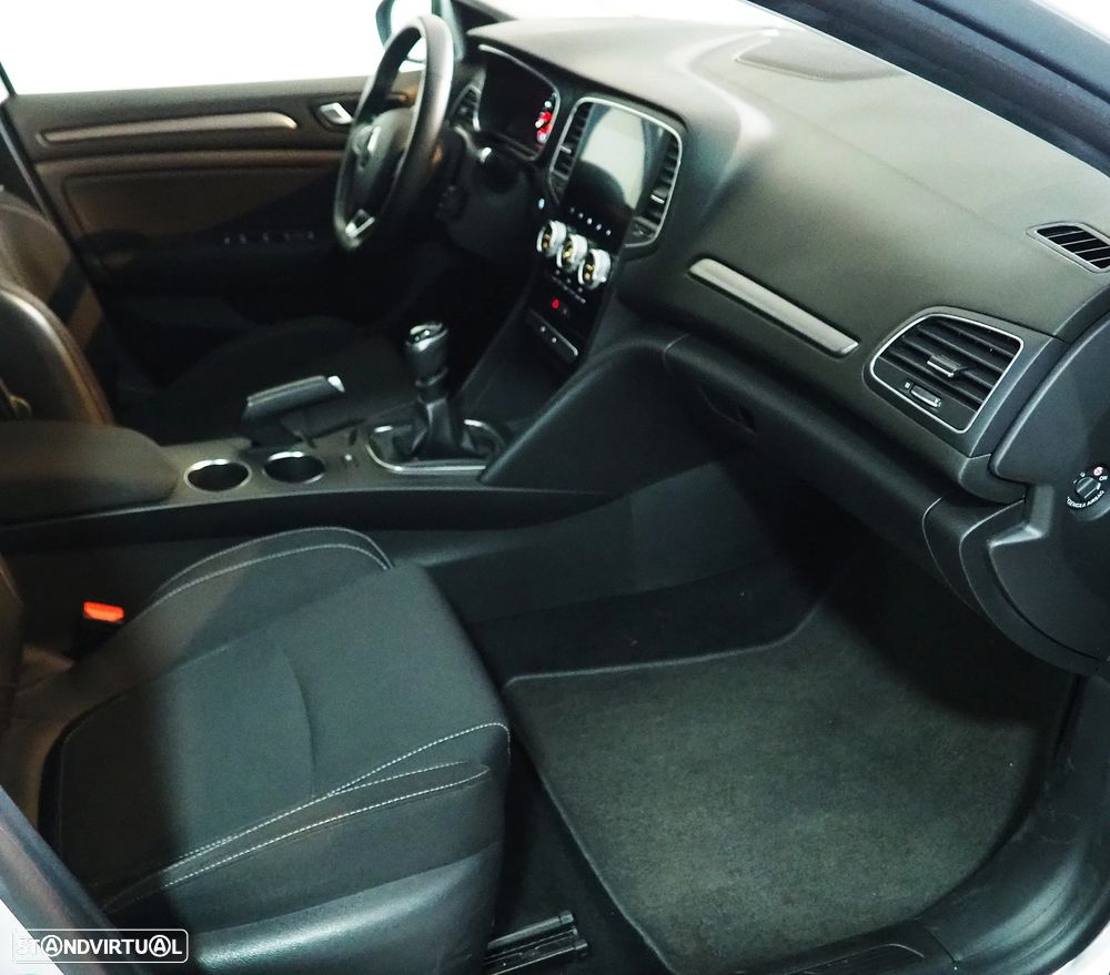 Renault Mégane Sport Tourer 1.5 Blue dCi Limited - 11