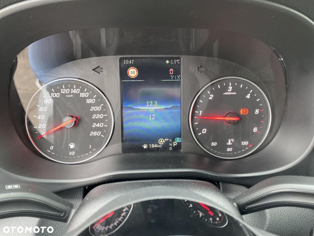 Mercedes-Benz Vito - 15