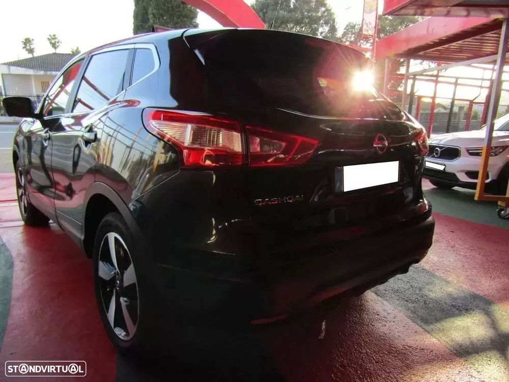 Nissan Qashqai 1.5 dCi Tekna Bose - 26