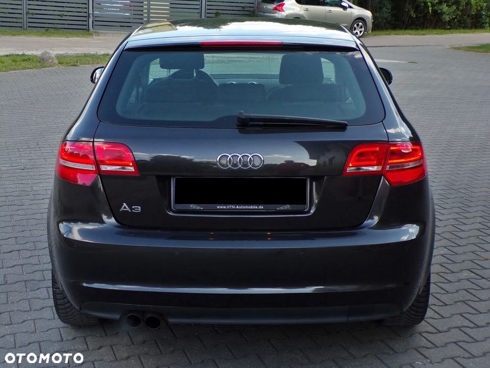 Audi A3 Sportback 1.4 TFSI Ambiente - 9