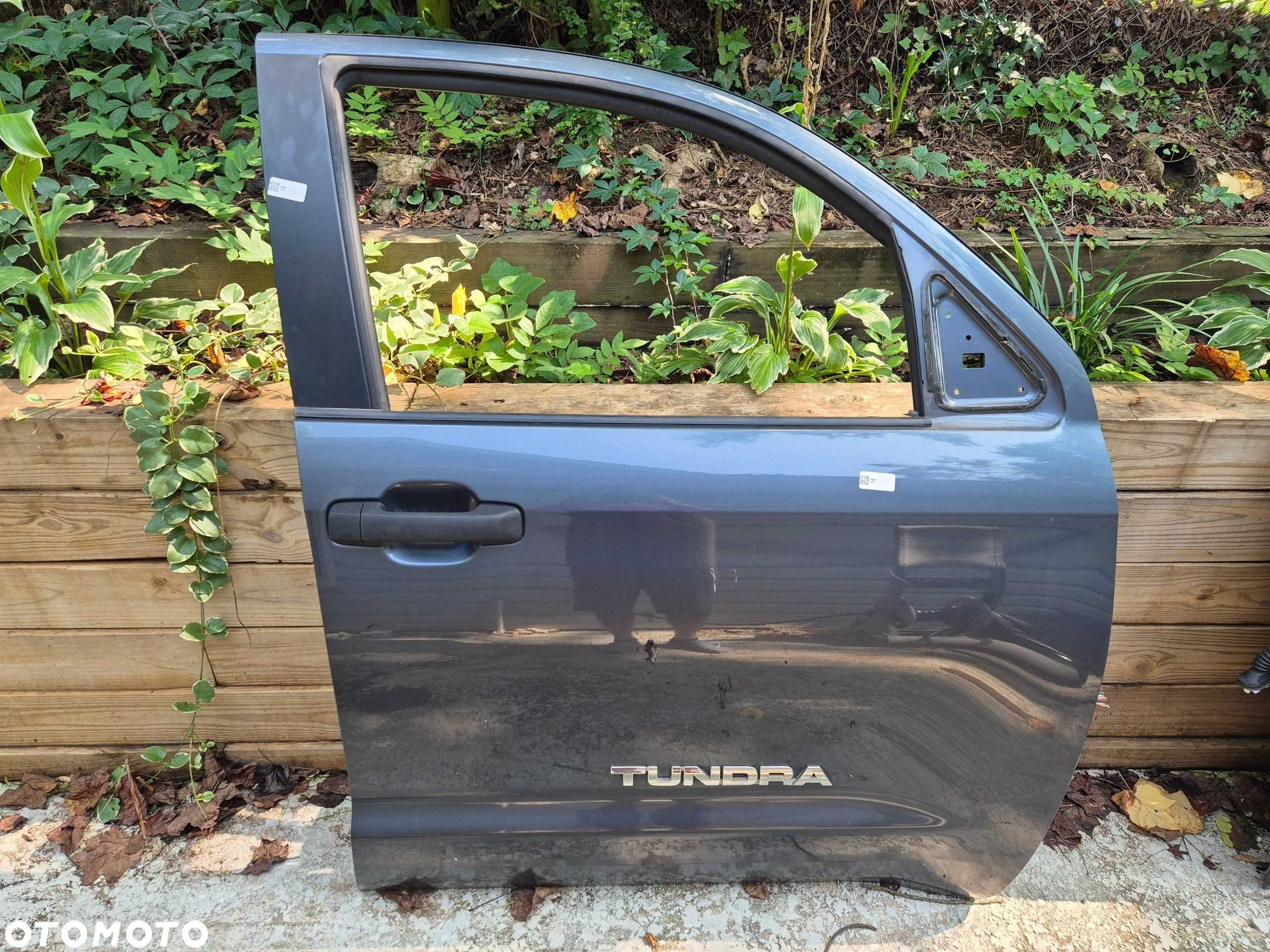 Toyota Tundra Crew Max 2007 - 2013 Przednie prawe drzwi - 3