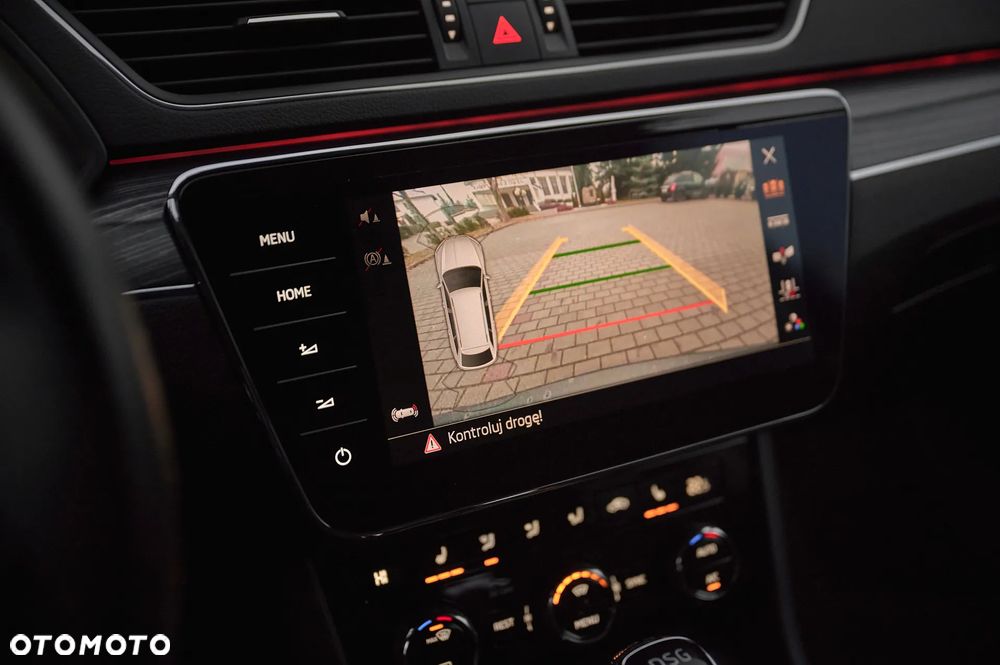 Skoda Superb 2.0 TDI 4x4 Style DSG - 31