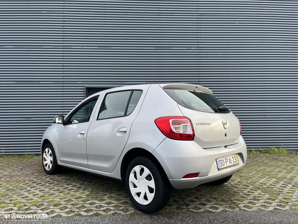 Dacia Sandero 1.2 16V Confort Bi-Fuel - 4