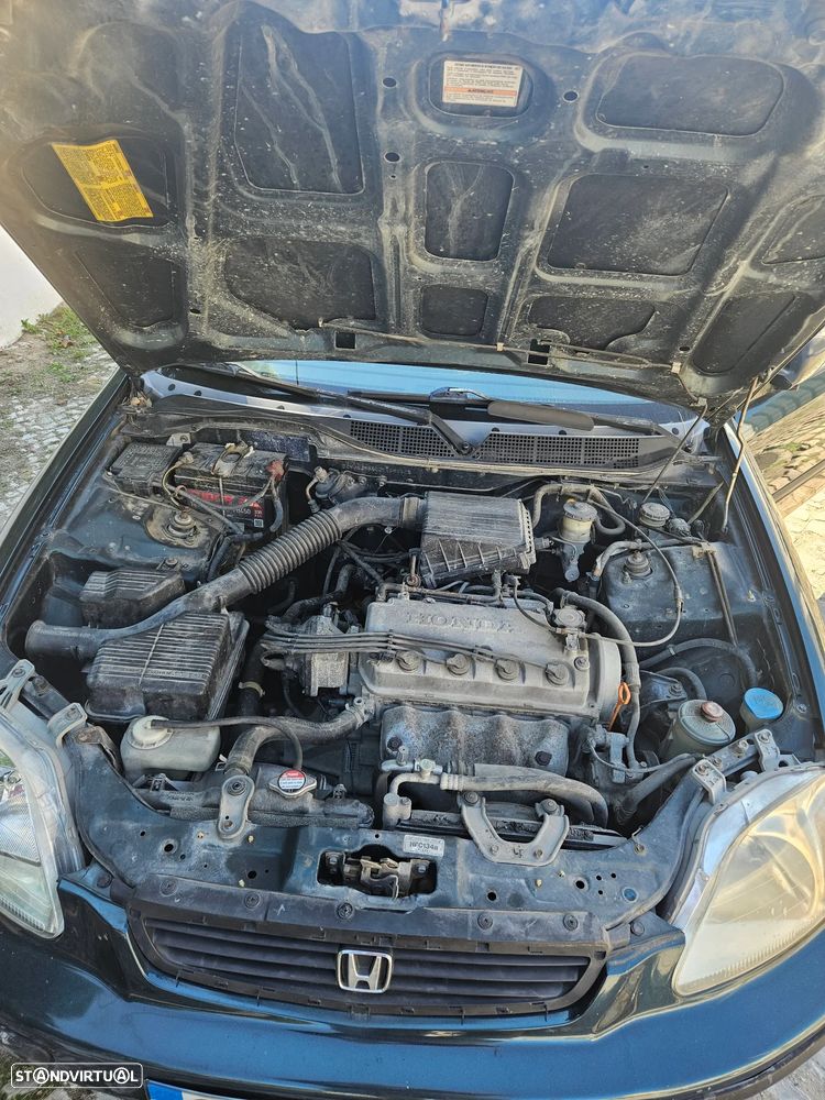 Honda Civic 1.4i S - 6