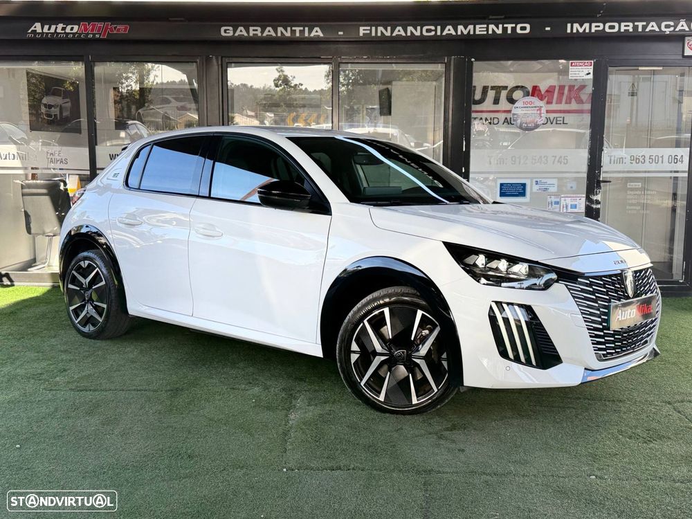 Peugeot e-208