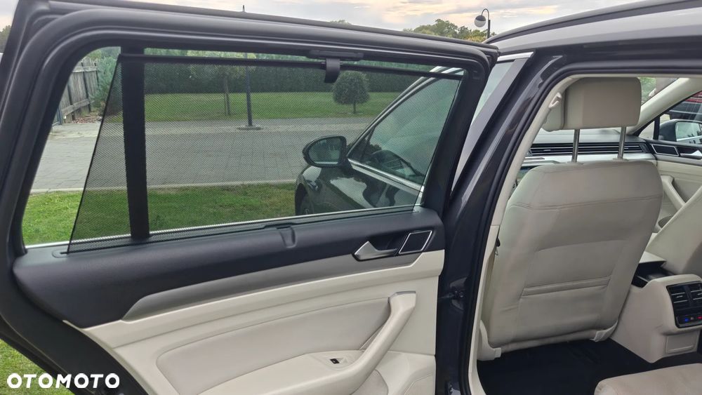 Volkswagen Passat 1.8 TSI BMT Comfortline DSG - 23