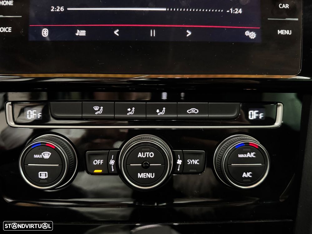 VW Golf 2.0 TSI GTI DSG Performance - 25