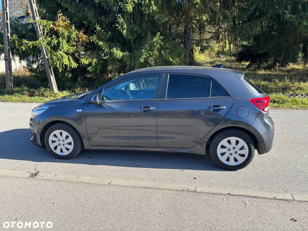 Kia Rio 2018 photo 5
