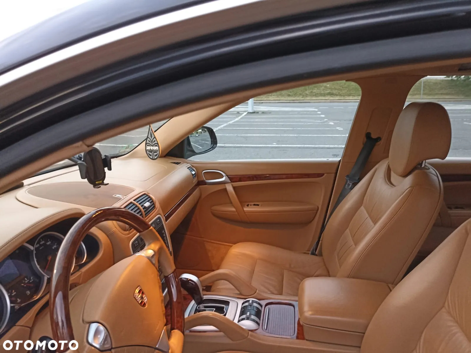 Porsche Cayenne - 7