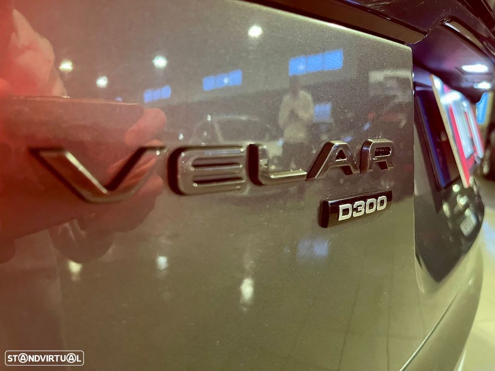 Land Rover Range Rover Velar 3.0 D R-Dynamic HSE - 13