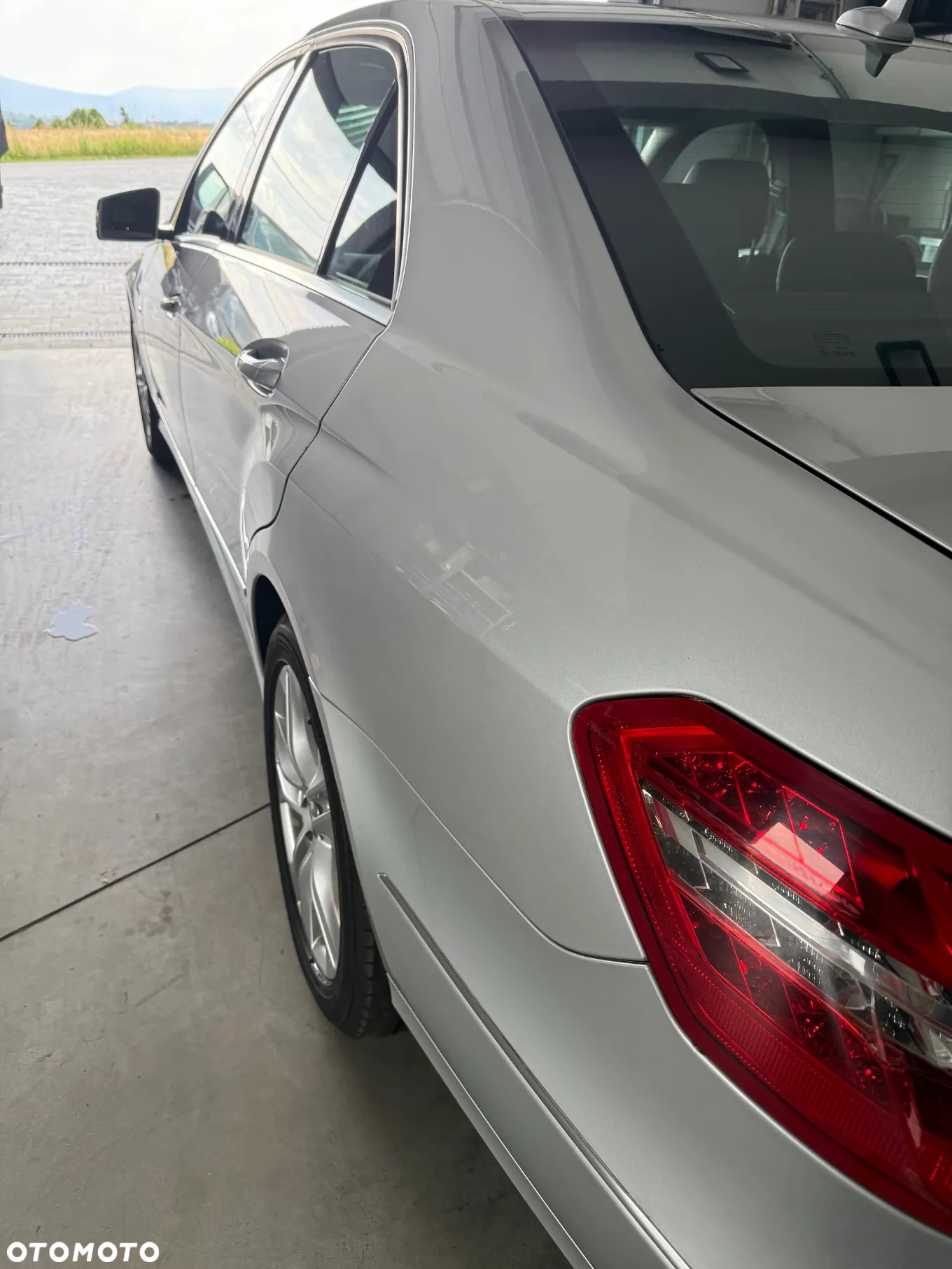 Mercedes-Benz Klasa E 250 BlueTEC 4-Matic Elegance - 28