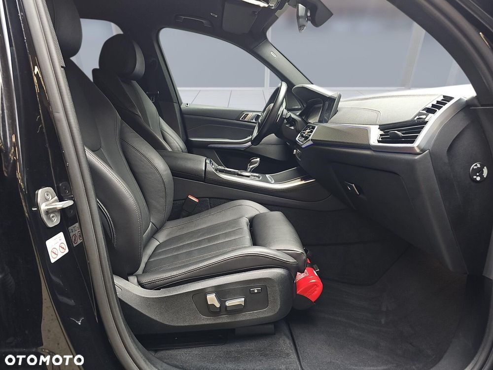 BMW X5 xDrive25d - 11